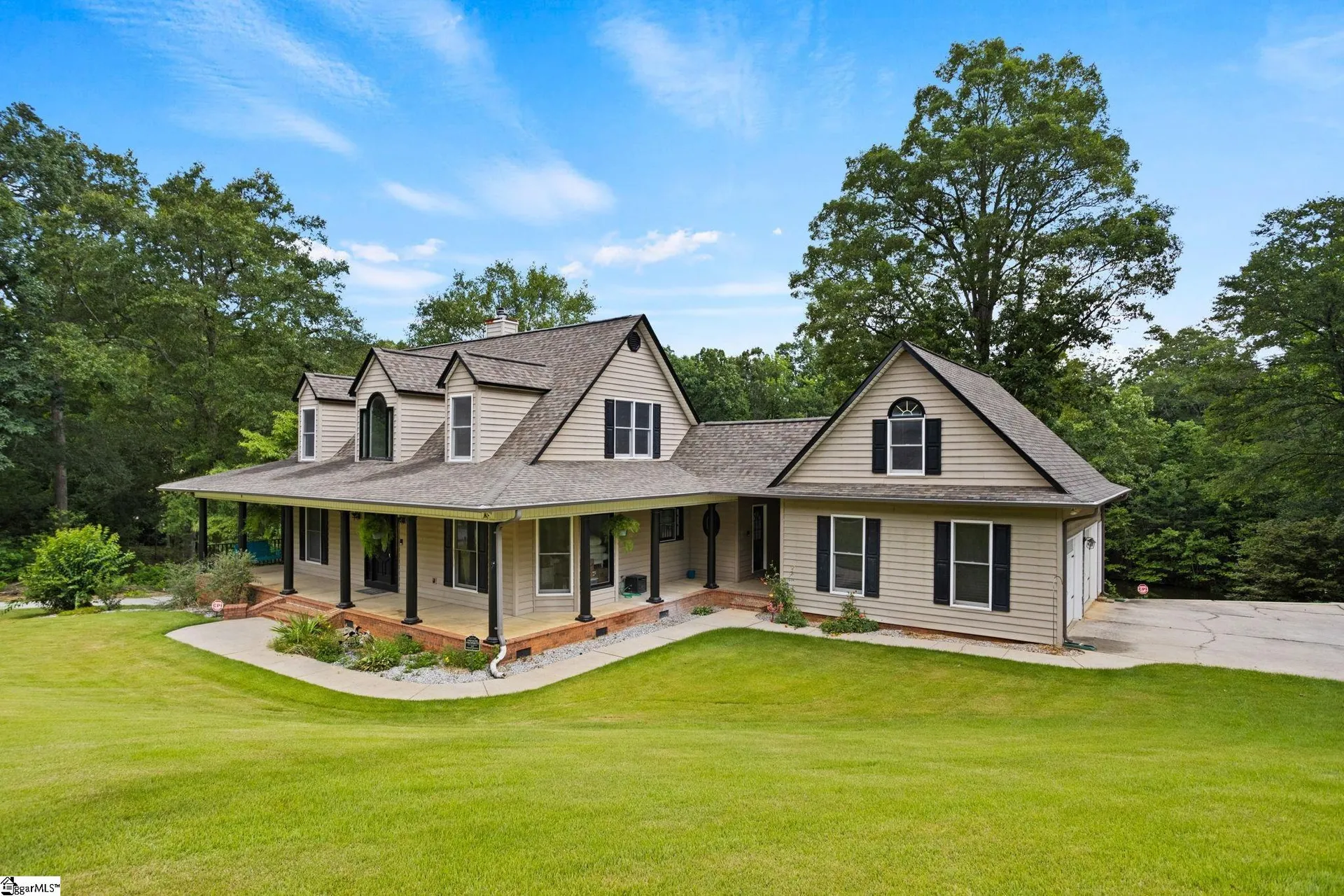 Property image 2 at 12 Tanglewood Drive, Greenville, SC 29611