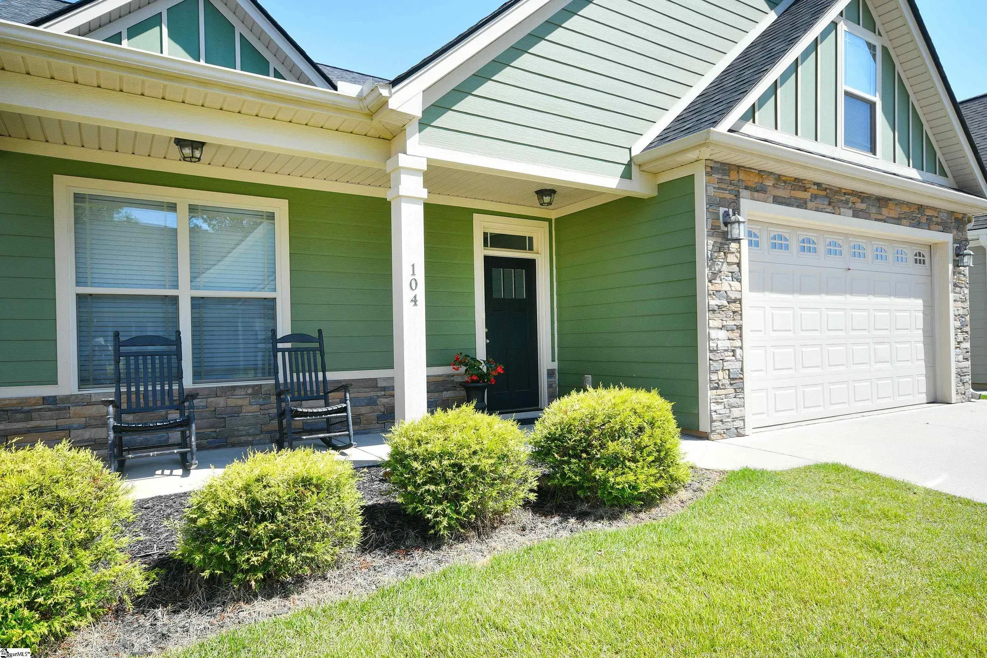 Property image 2 at 104 Red Rock Lane, Taylors, SC 29687