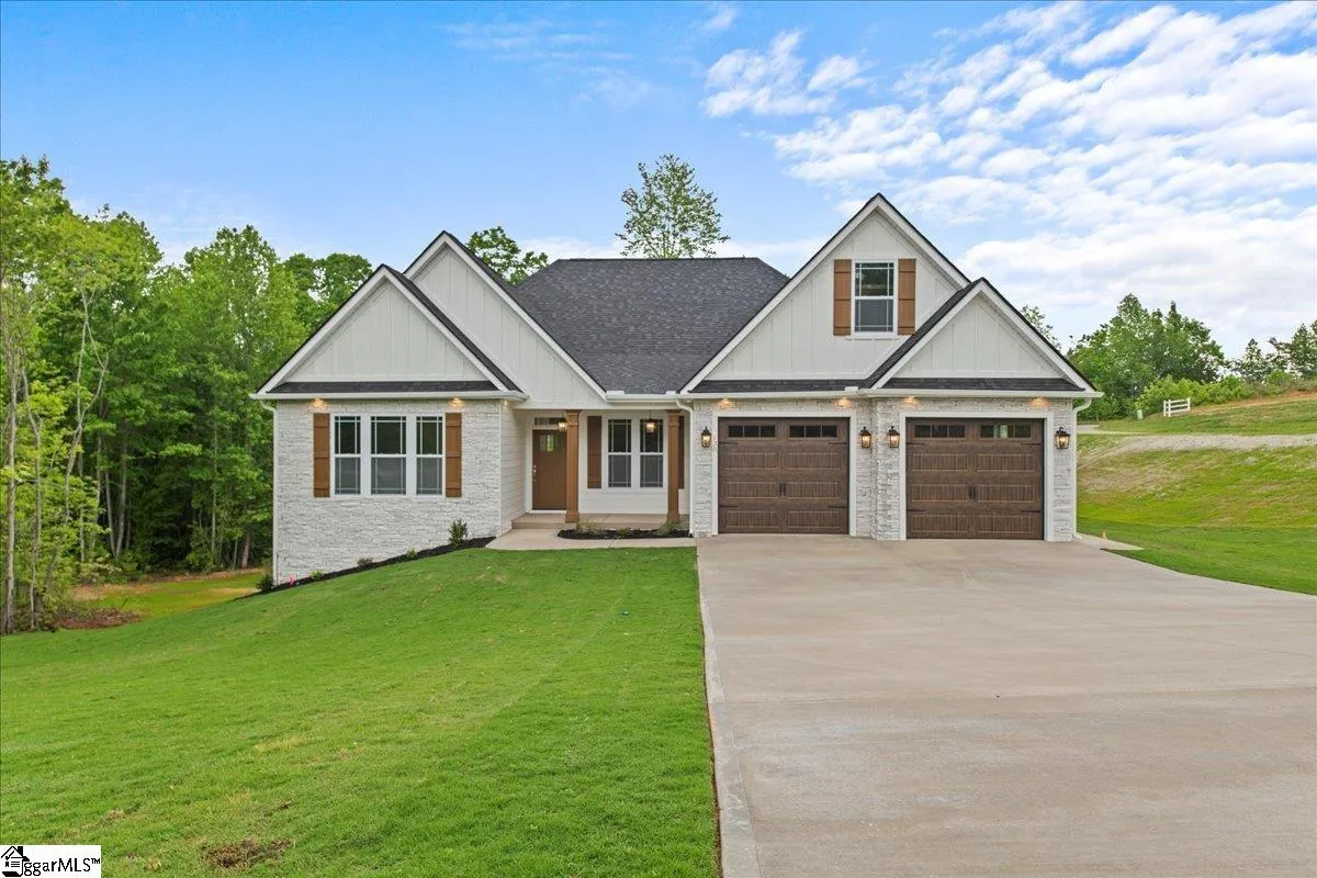 138 Eagles Crest Drive