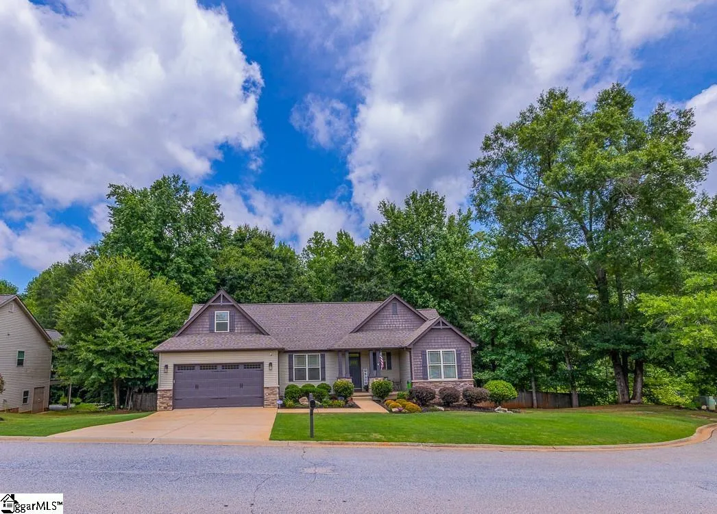 Property image 2 at 39 Crossland Way, Greer, SC 29651