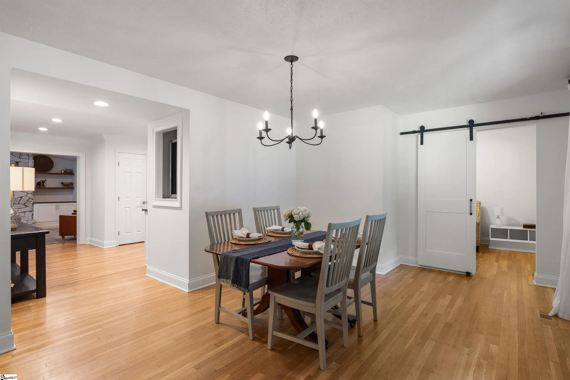 Property image 4 at 48 Kirkwood Lane, Greenville, SC 29607