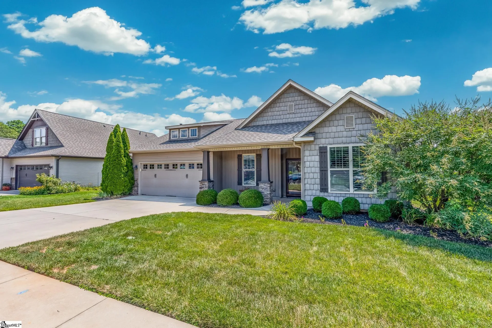Property image 2 at 5 Canyon Court, Greenville, SC 29607-5088