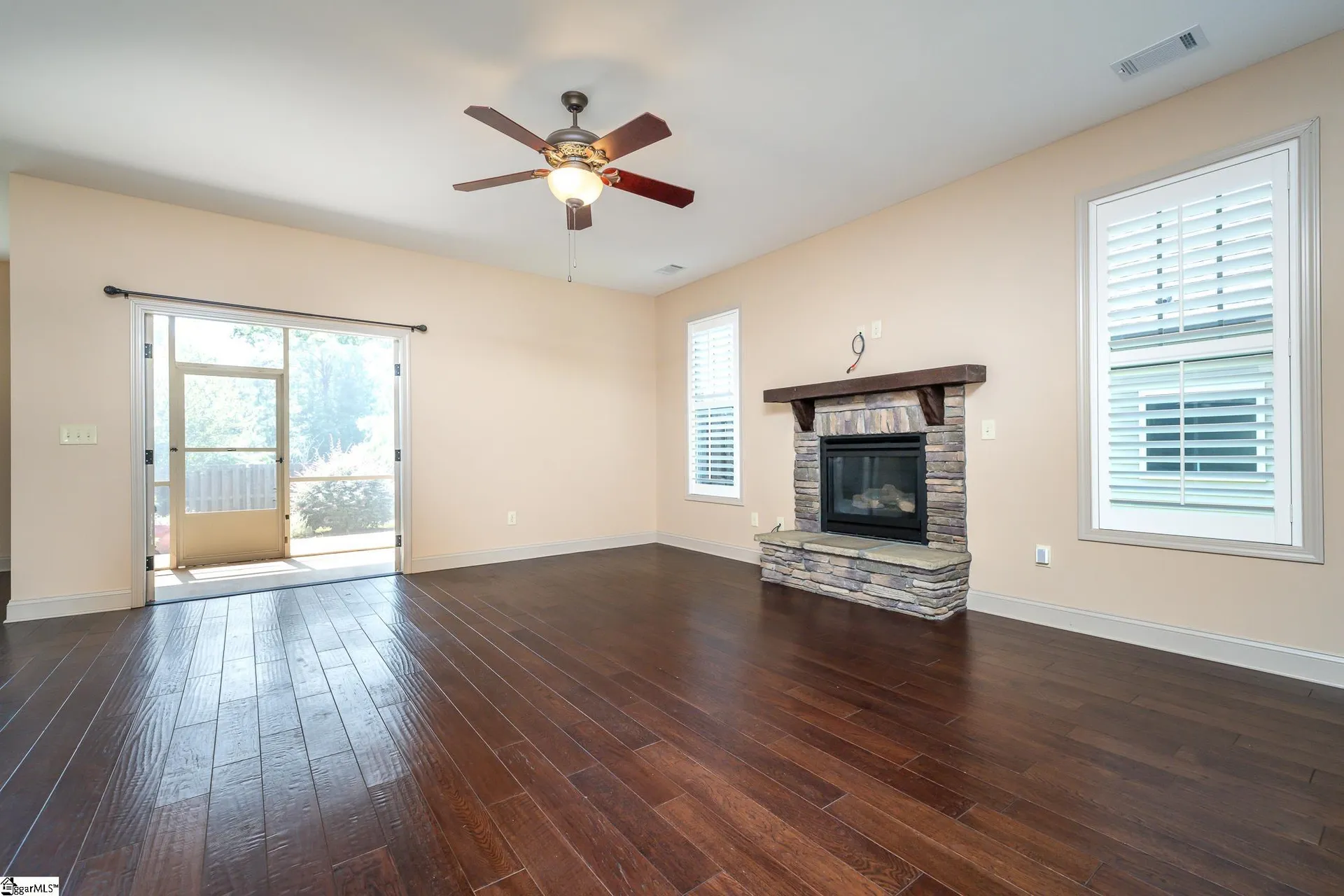Property image 3 at 5 Canyon Court, Greenville, SC 29607-5088