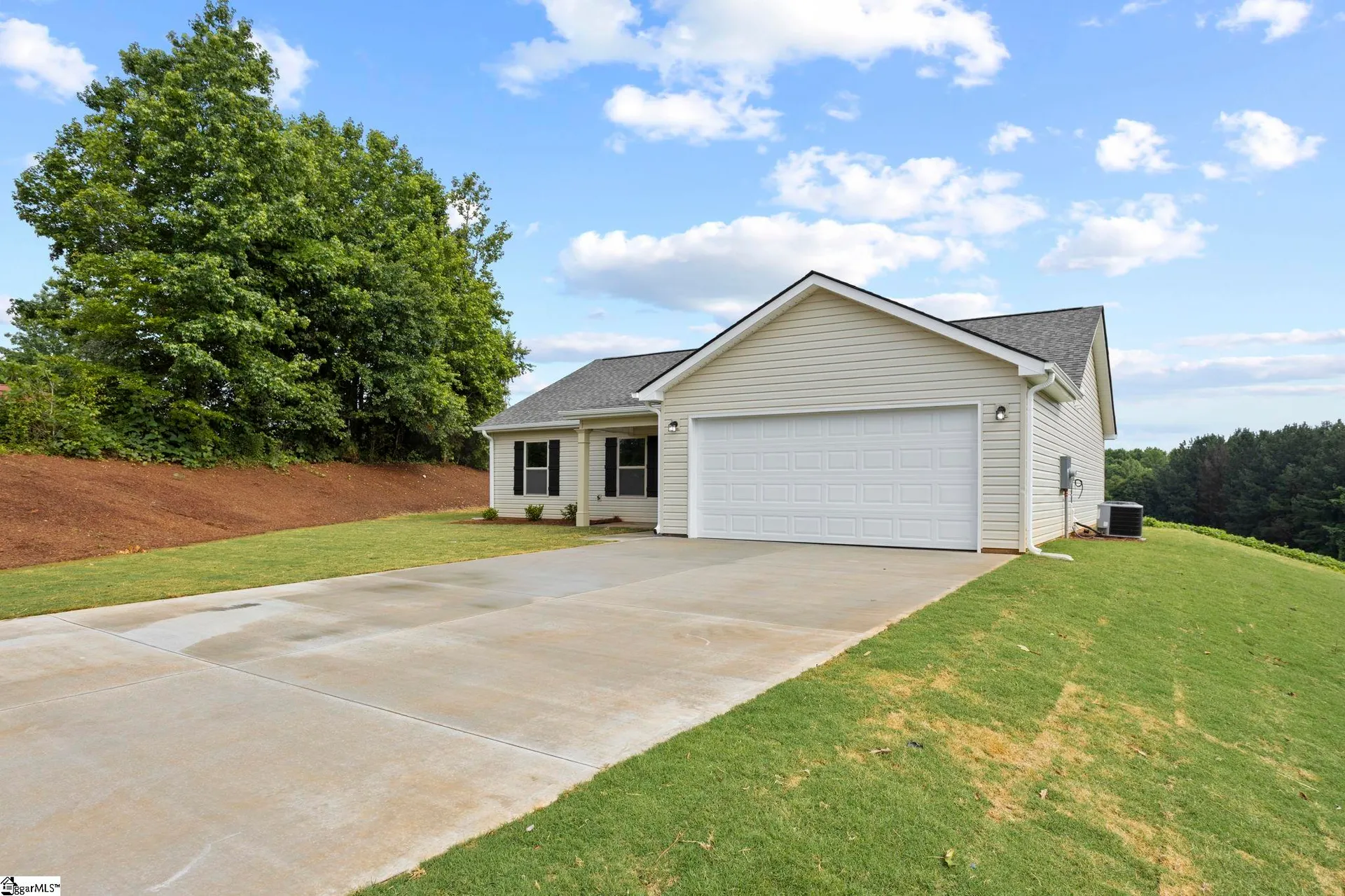 Property image 3 at 515 CROSSGATE Way, Fountain Inn, SC 29644
