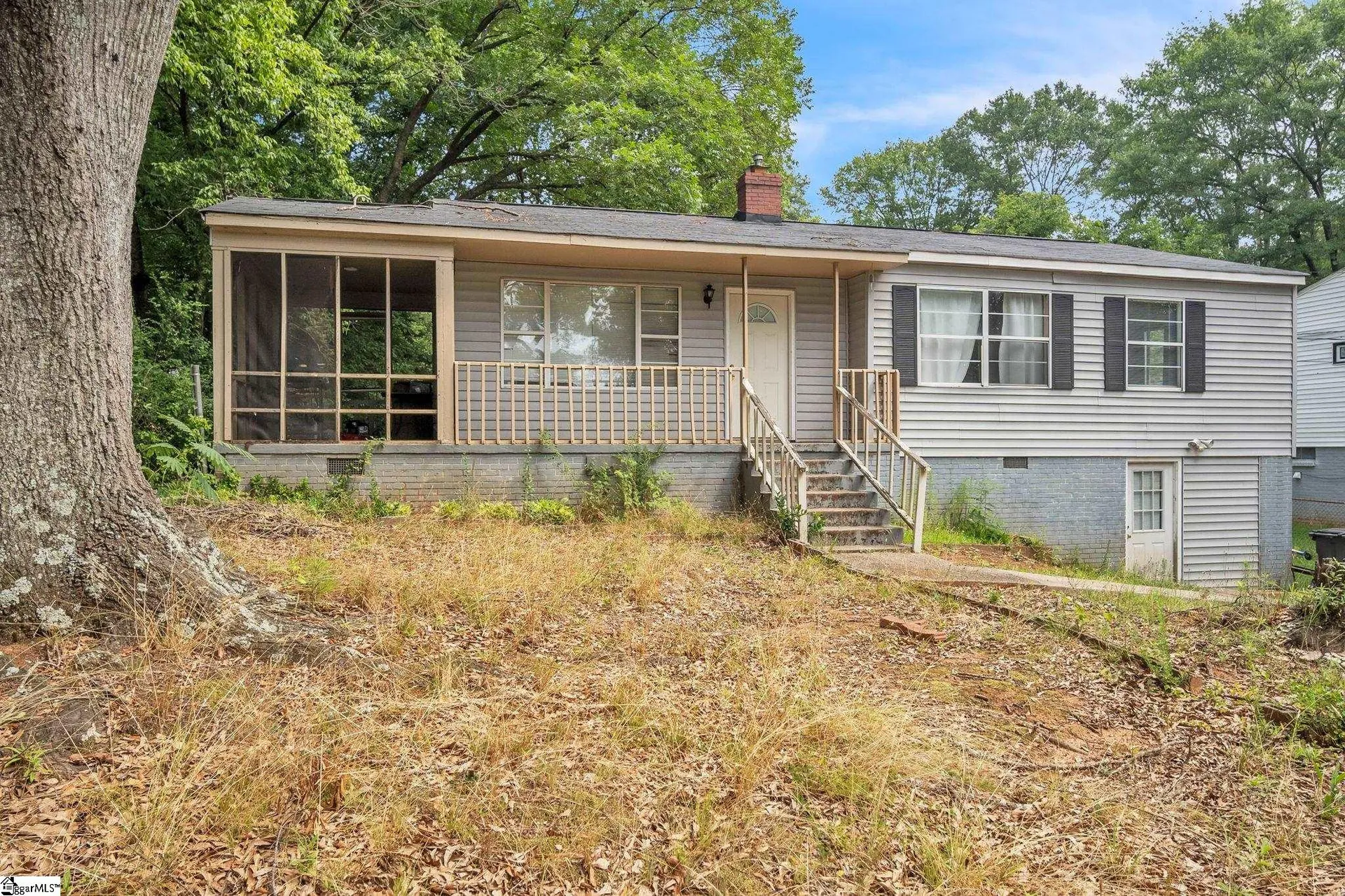 Property image 2 at 10 Valley View Drive, Greenville, SC 29605