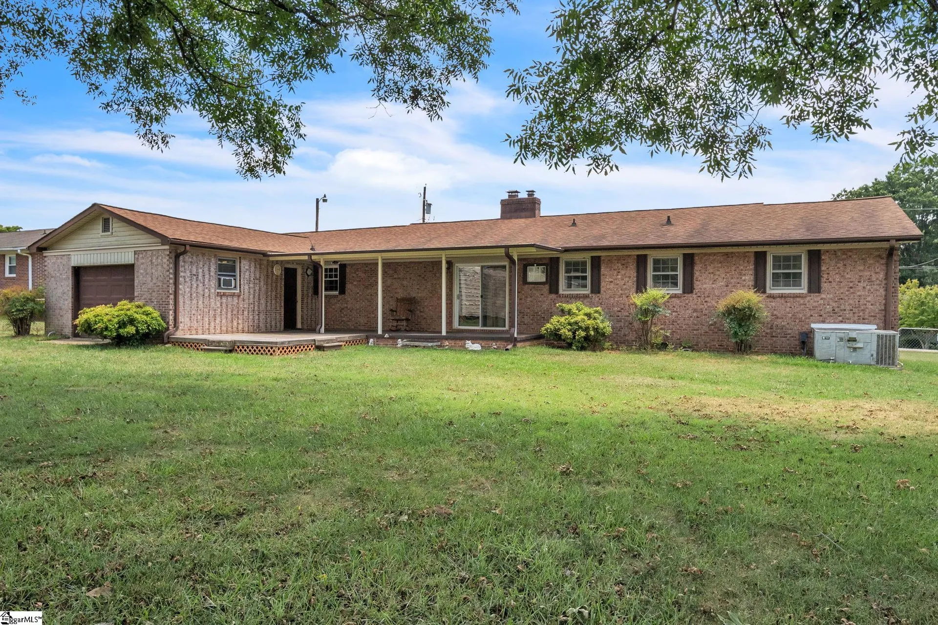 Property image 2 at 105 Albain Circle, Greenville, SC 29617