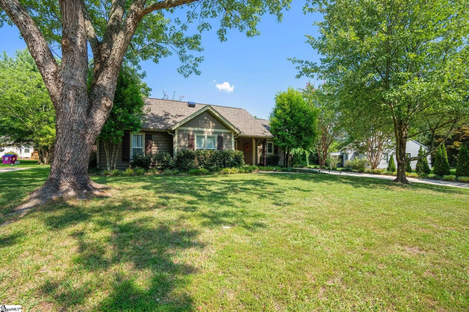 Property image 3 at 203 Walker Way, Simpsonville, SC 29681