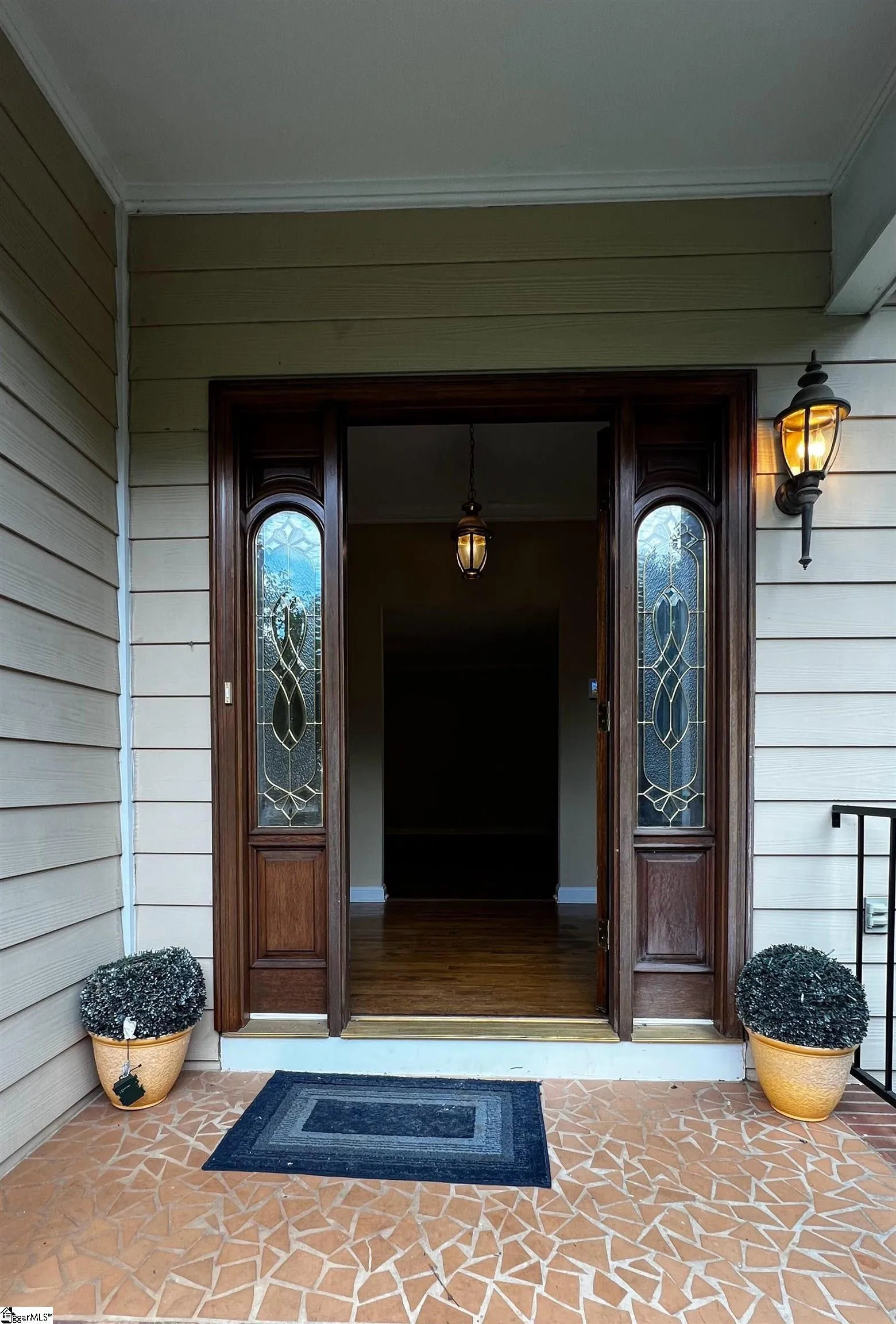 Property image 2 at 102 Ridge Road, Greenville, SC 29607