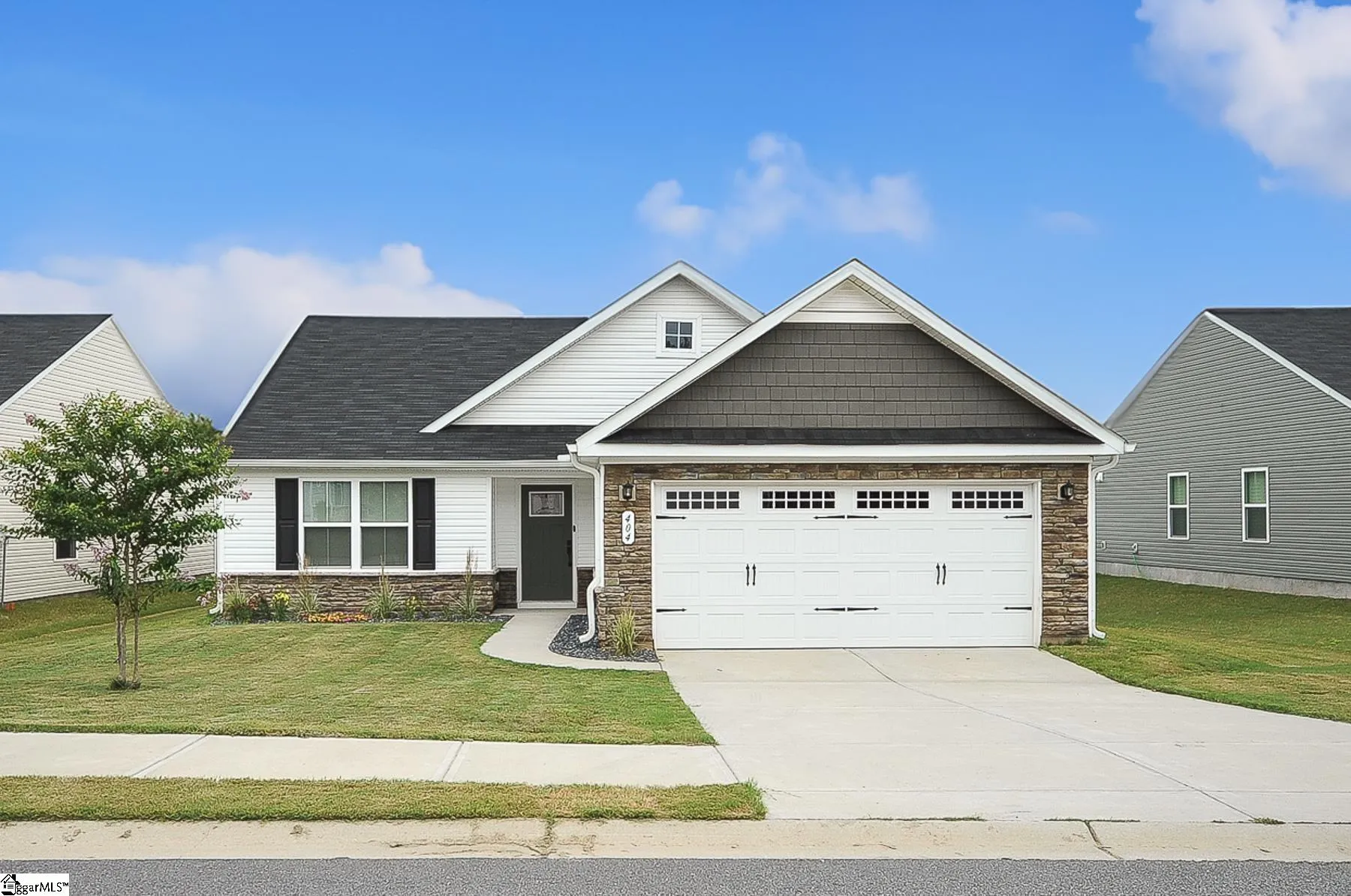 Property image 3 at 404 Vernonburg Court, Piedmont, SC 29673