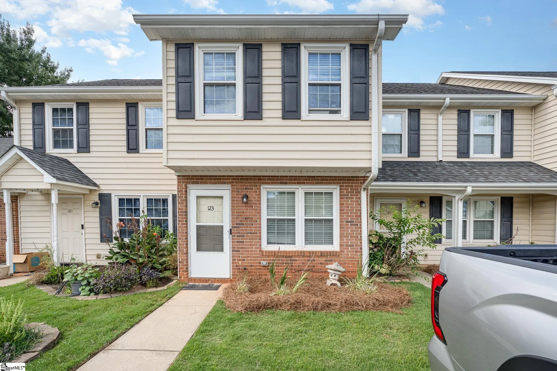 123 Trailside Lane