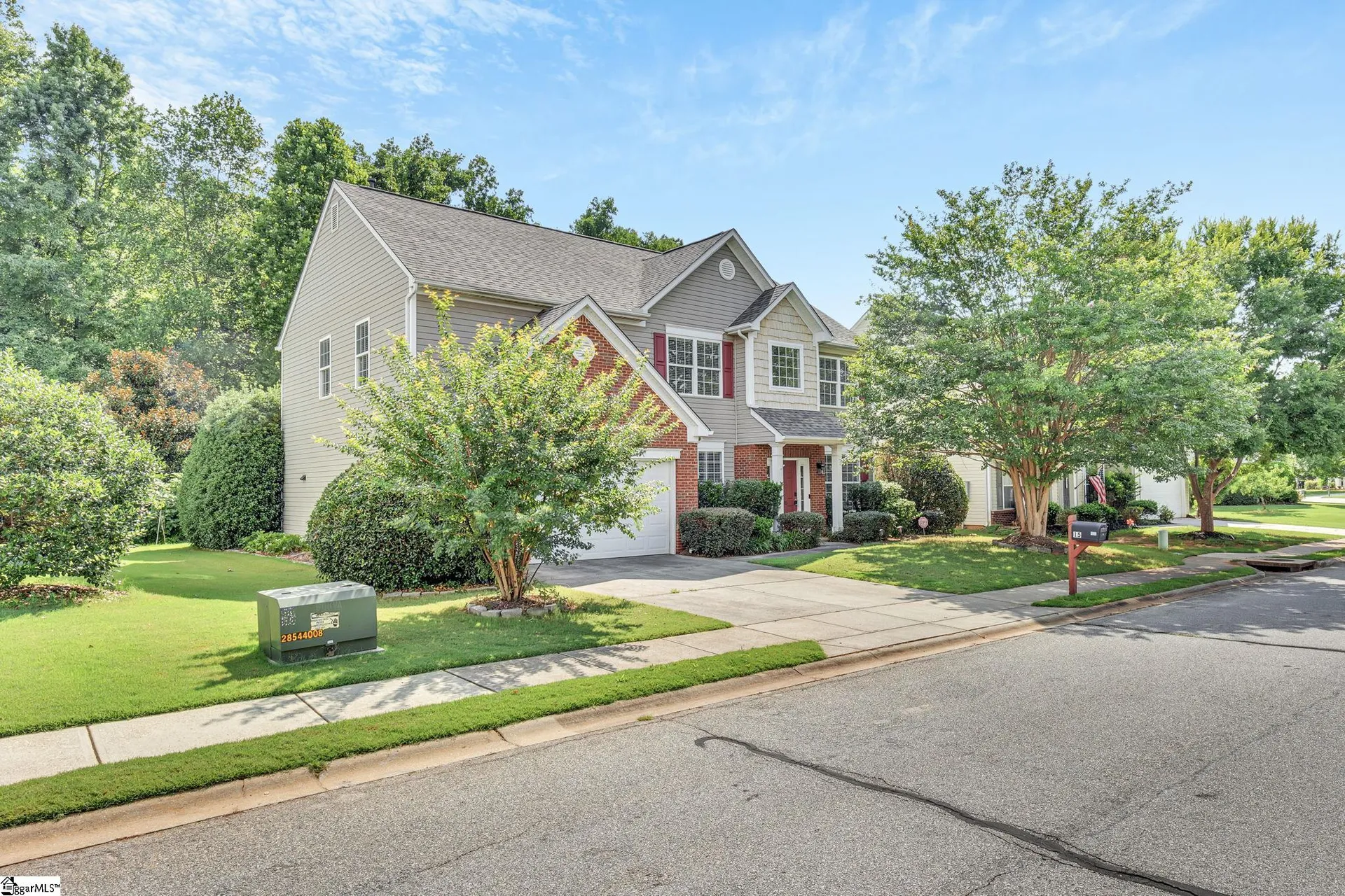 15 Jordan Crest Court