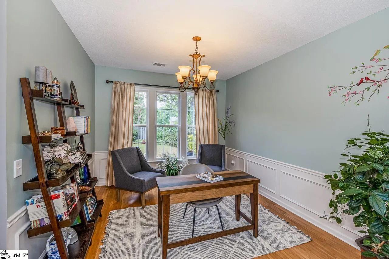 Property image 5 at 303 Collingsworth Lane, Greenville, SC 29615