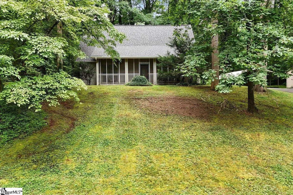 Property image 3 at 12 Coleman Drive, Travelers Rest, SC 29690