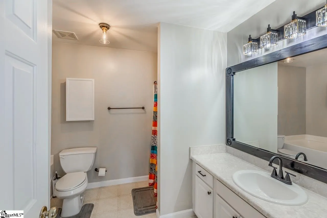 Property image 5 at 808 Canton Court, Greer, SC 29651