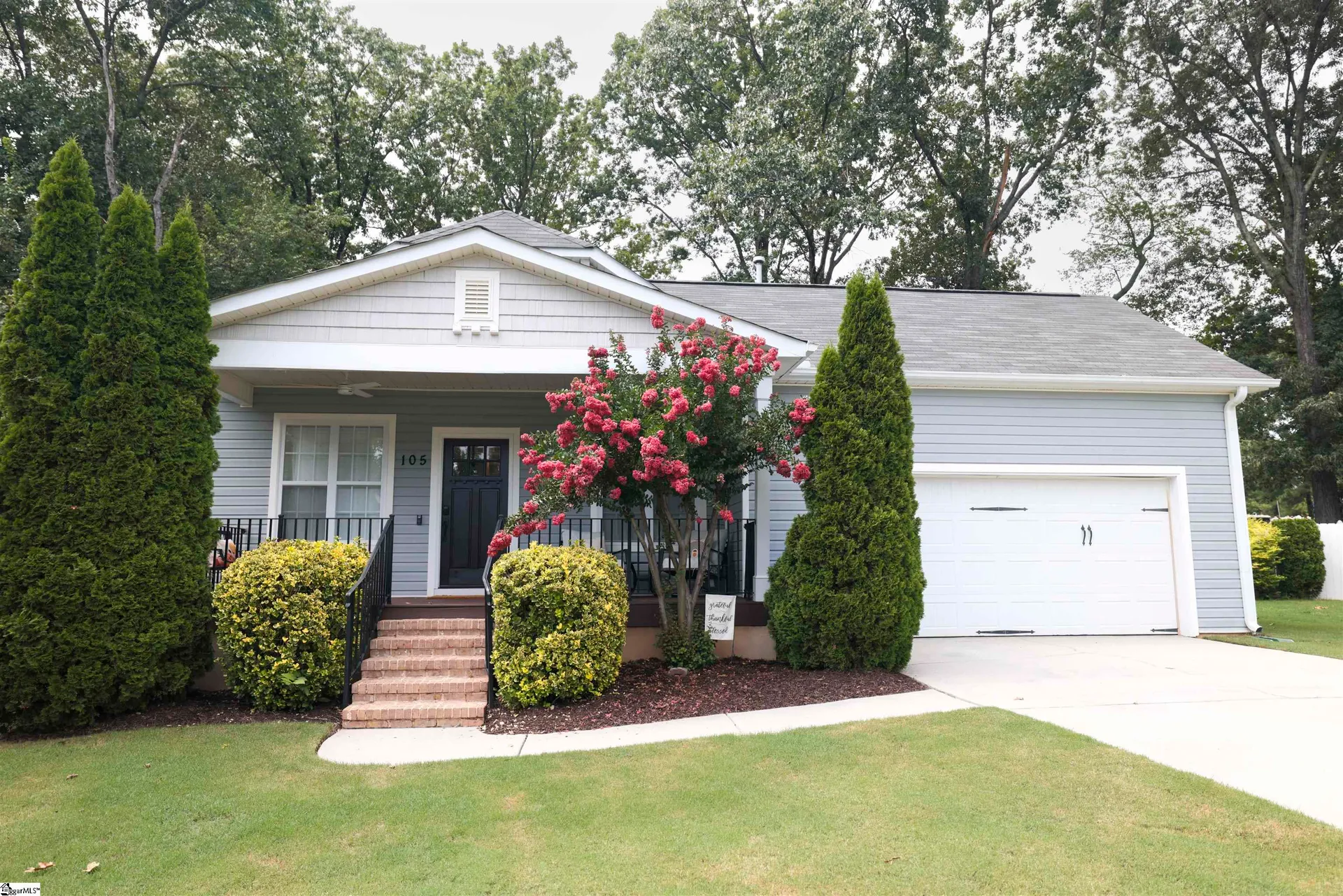 105 Ragon Lane