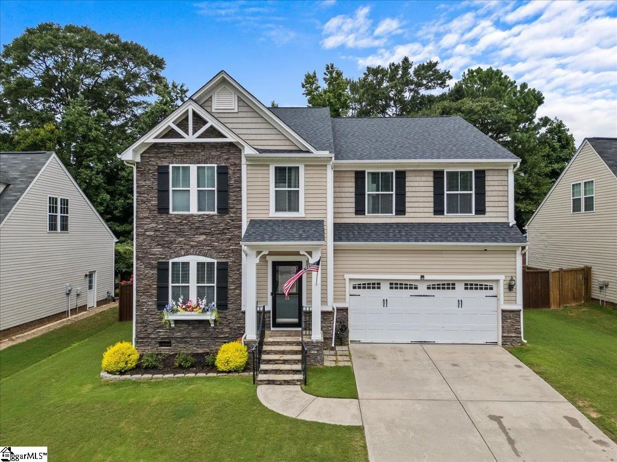 14 Ridgeleigh Way