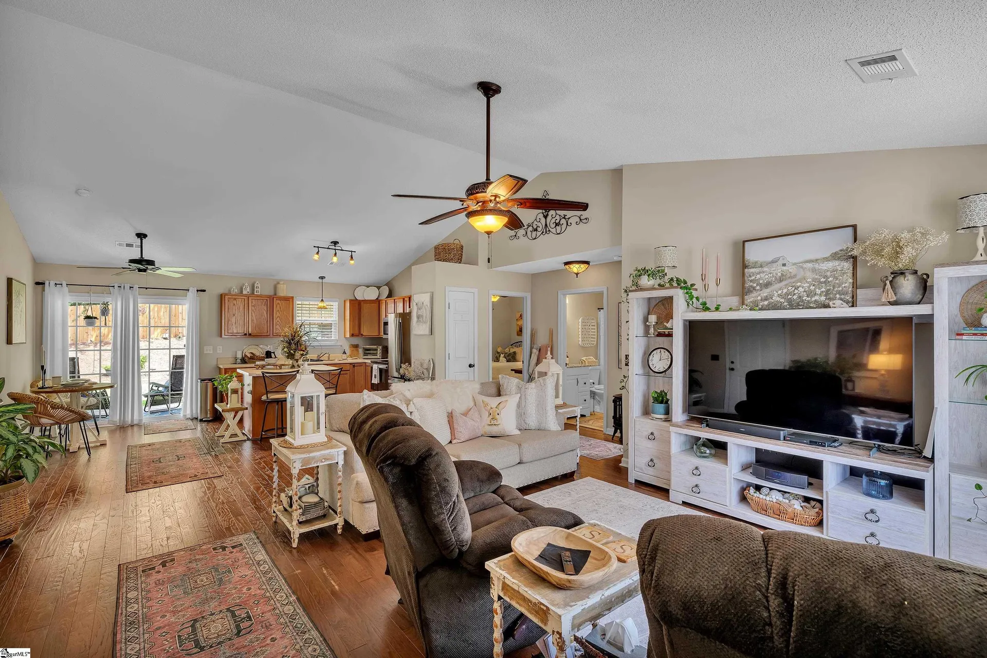 Property image 4 at 204 Rivers Edge, Easley, SC 29642