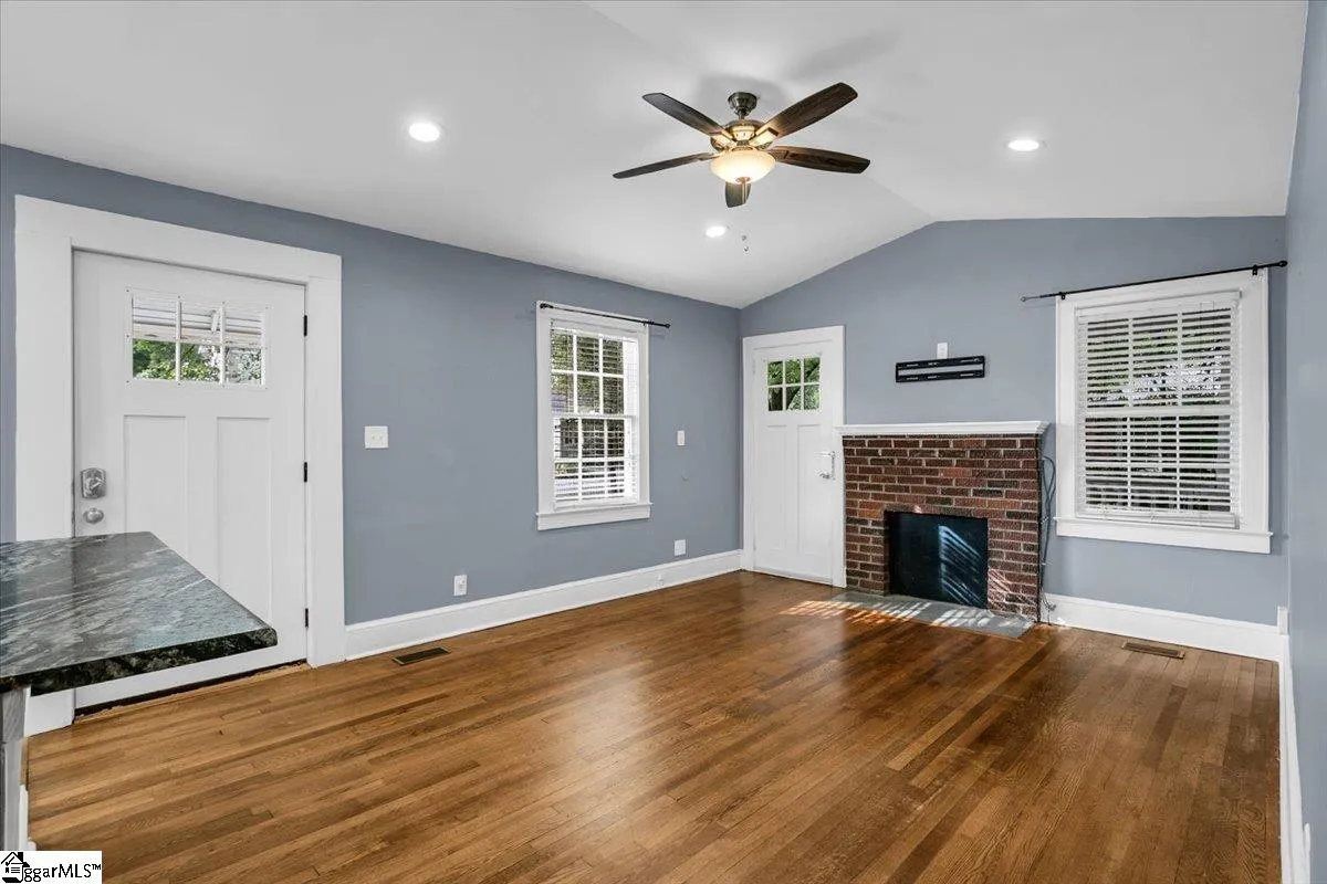 Property image 5 at 202 Cumberland Avenue, Greenville, SC 29607