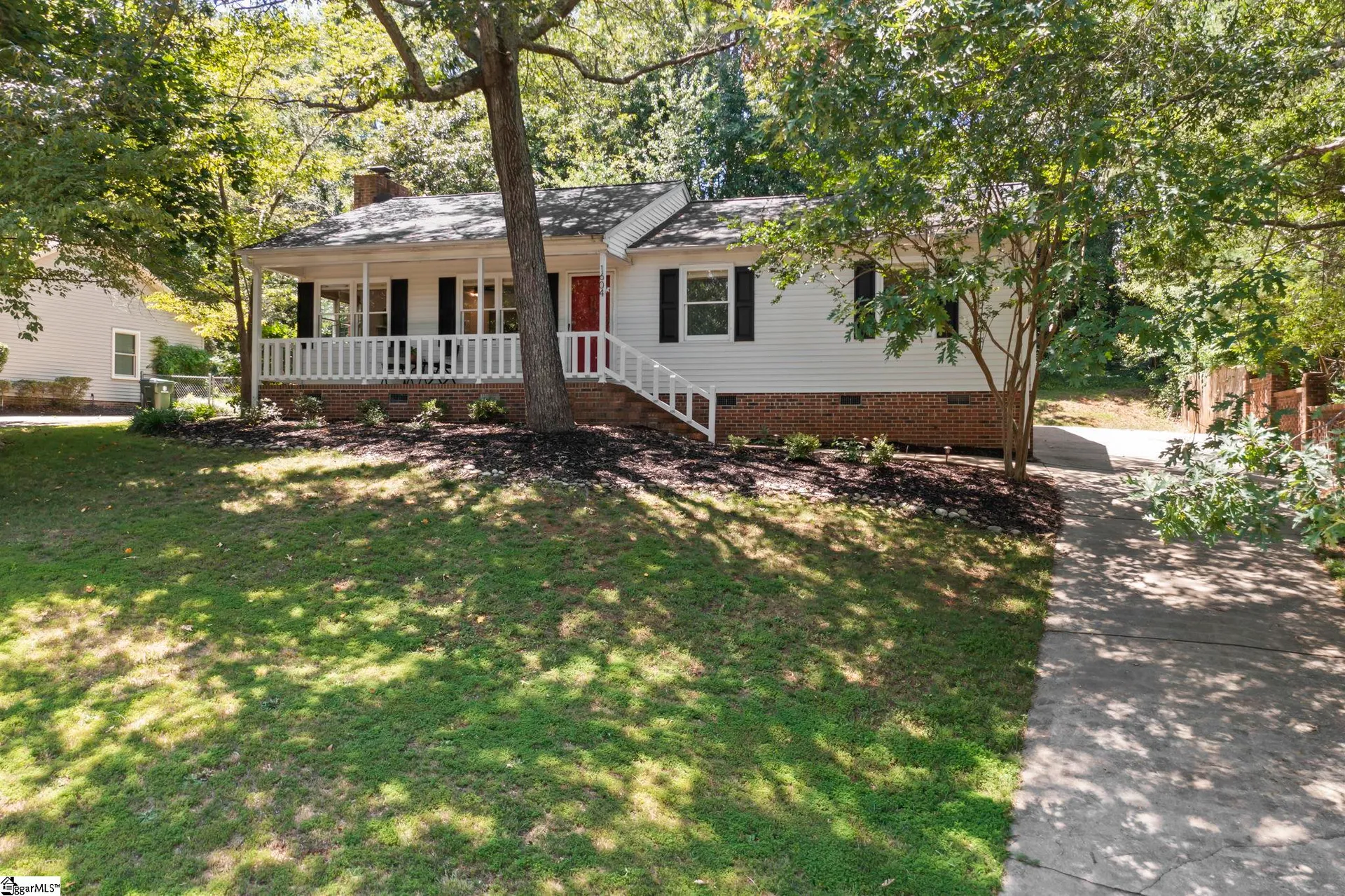 Property image 2 at 1604 WINDING Way, Taylors, SC 29687
