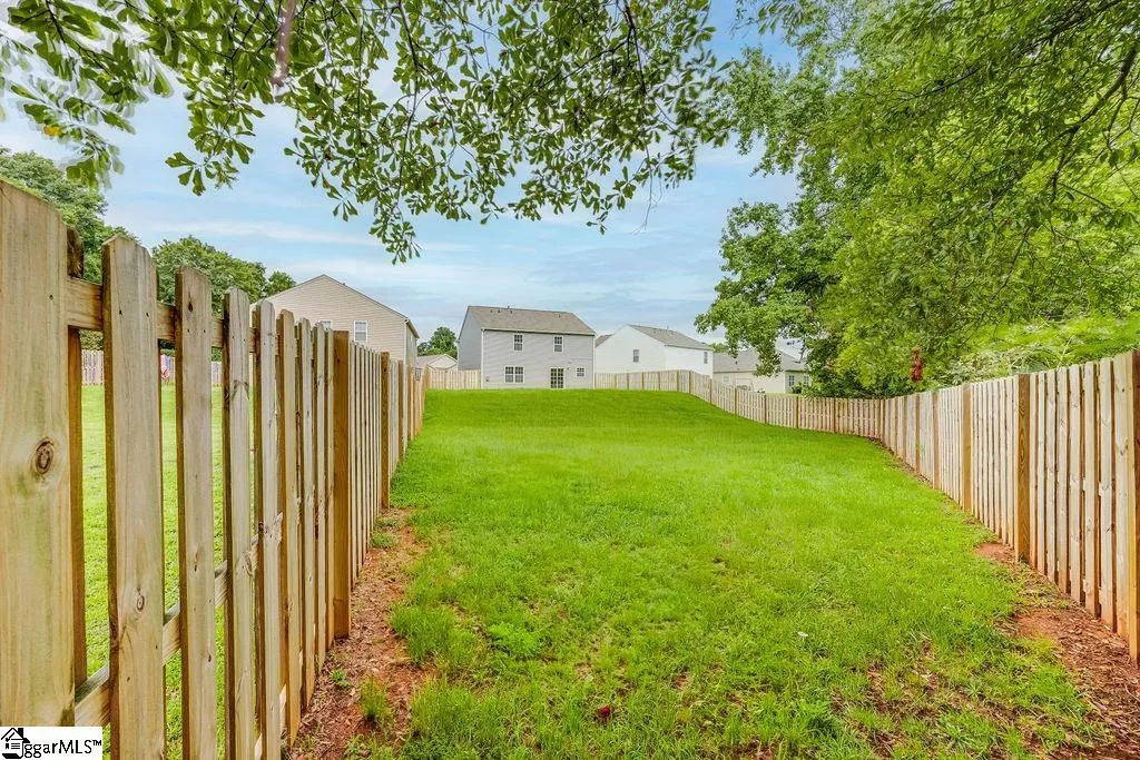 Property image 2 at 508 Craftsman Lane, Boiling Springs, SC 29316