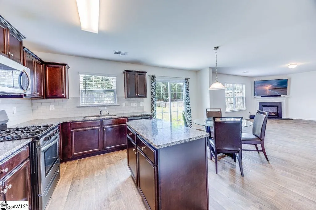 Property image 4 at 508 Craftsman Lane, Boiling Springs, SC 29316