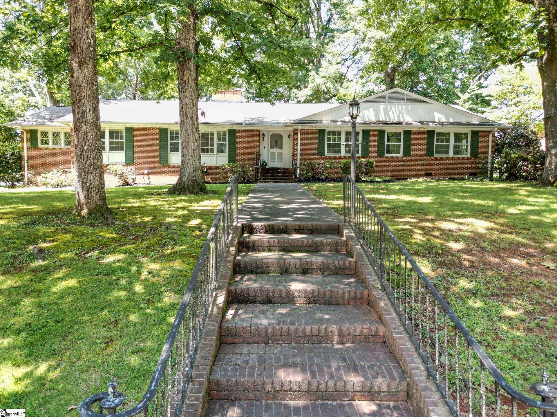 Property image 2 at 33 Stono Drive, Greenville, SC 29609