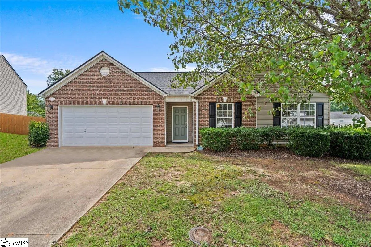 17 Parkgate Court