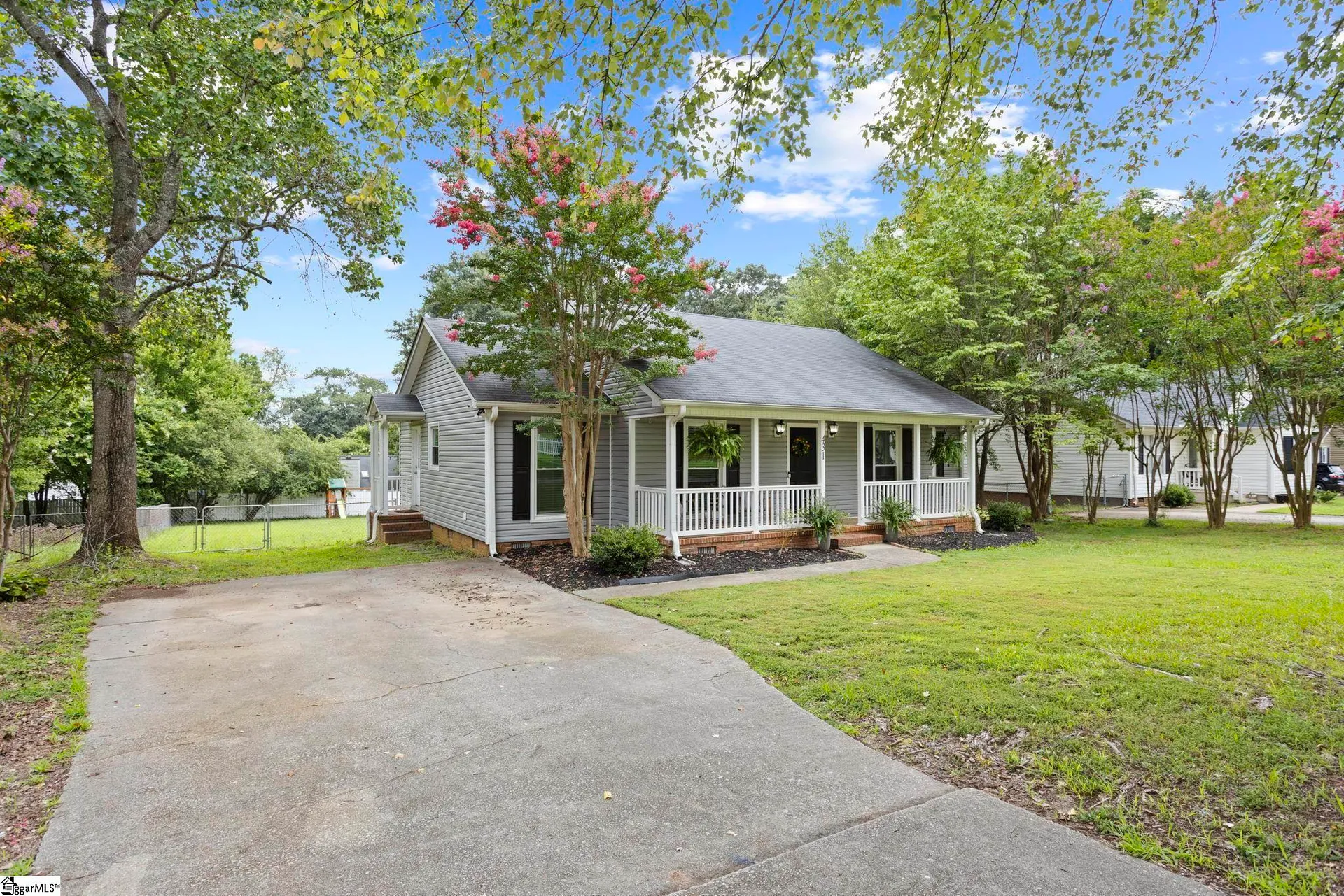 Property image 3 at 431 Laurel Tree Lane, Simpsonville, SC 29681