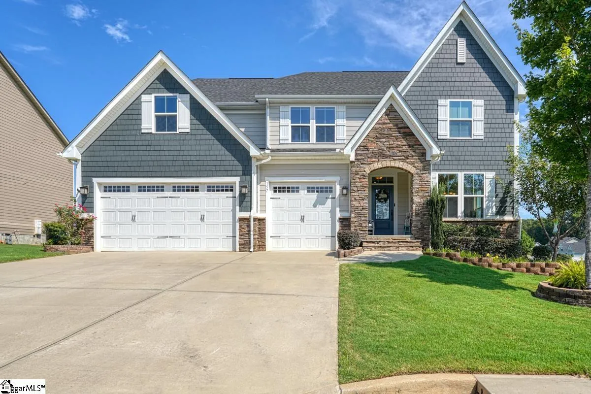 Property image 2 at 157 Marilyn Perry Lane, Greer, SC 29651