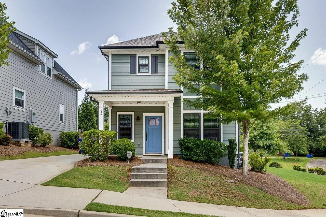 Property image 2 at 12 Greenridge Drive, Greenville, SC 29607