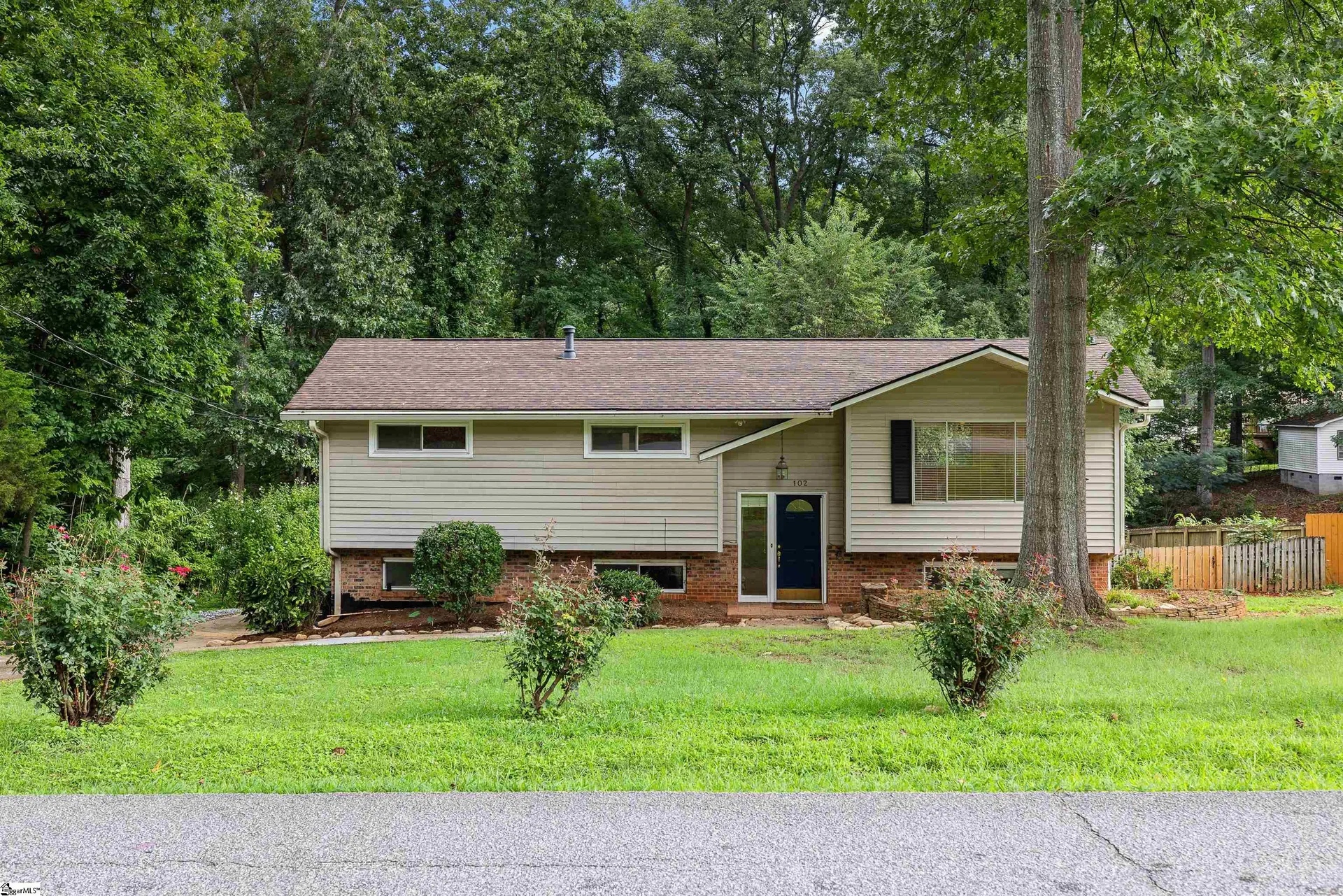 102 Indian Trail