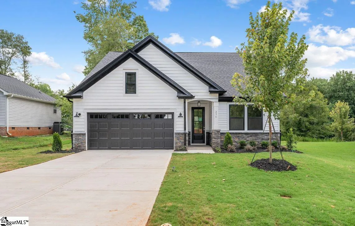 236 Jacqueline Road