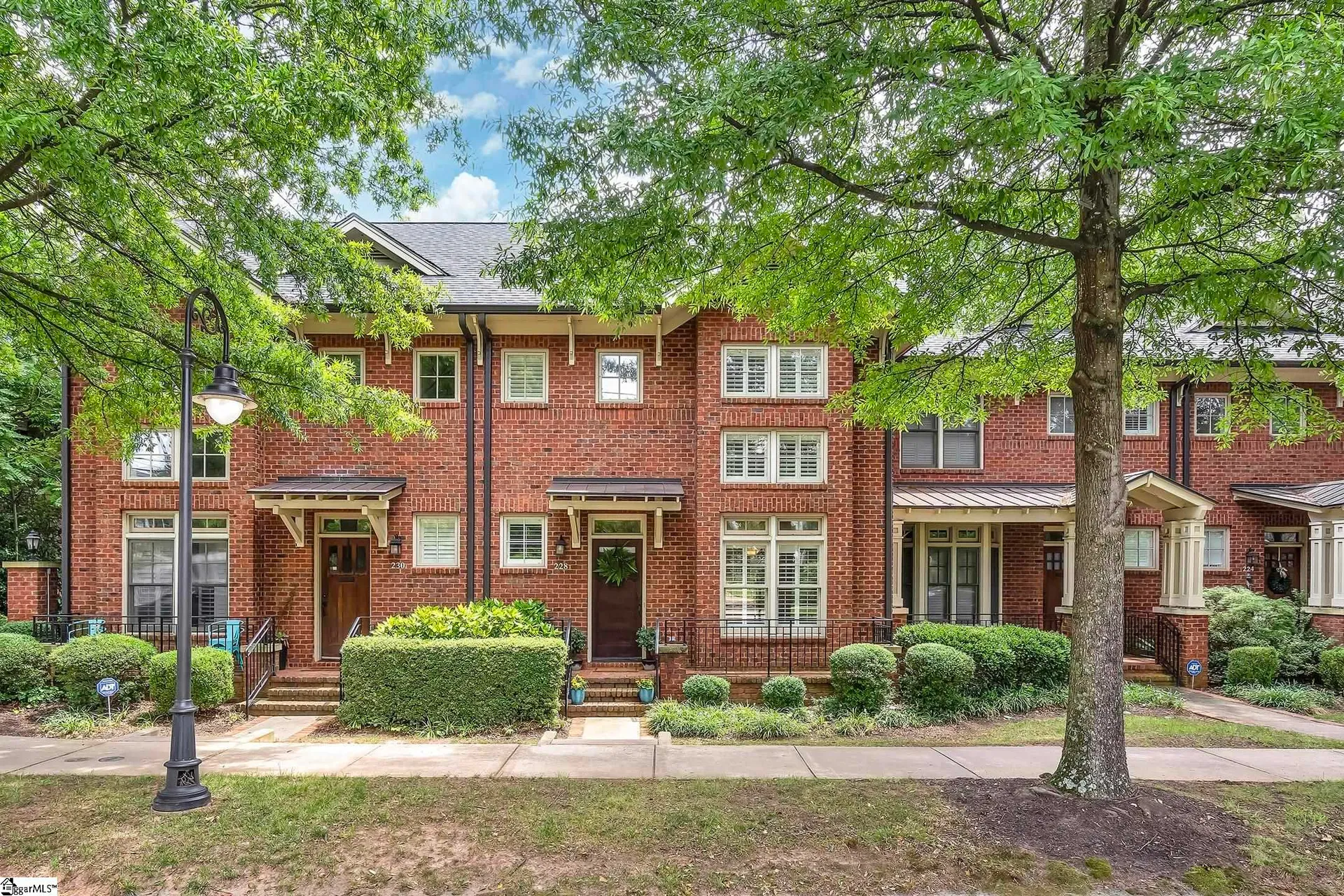 Property image 3 at 228 Butler Avenue, Greenville, SC 29601