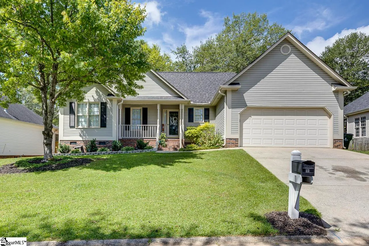 Property image 2 at 11 Feltner Lane, Fountain Inn, SC 29644