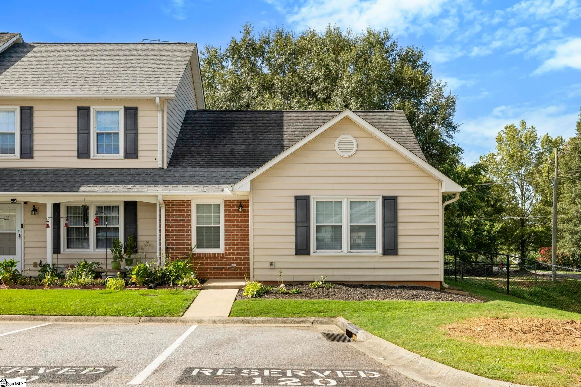 120 Trailside Lane