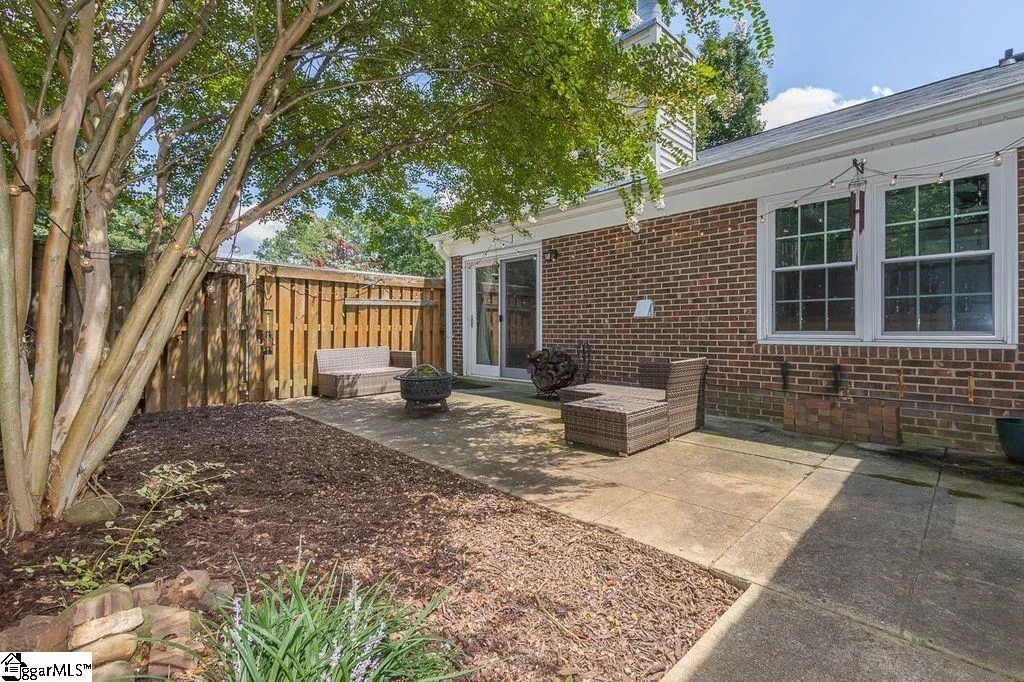 Property image 5 at 306 Wenwood Circle, Greenville, SC 29607-4273