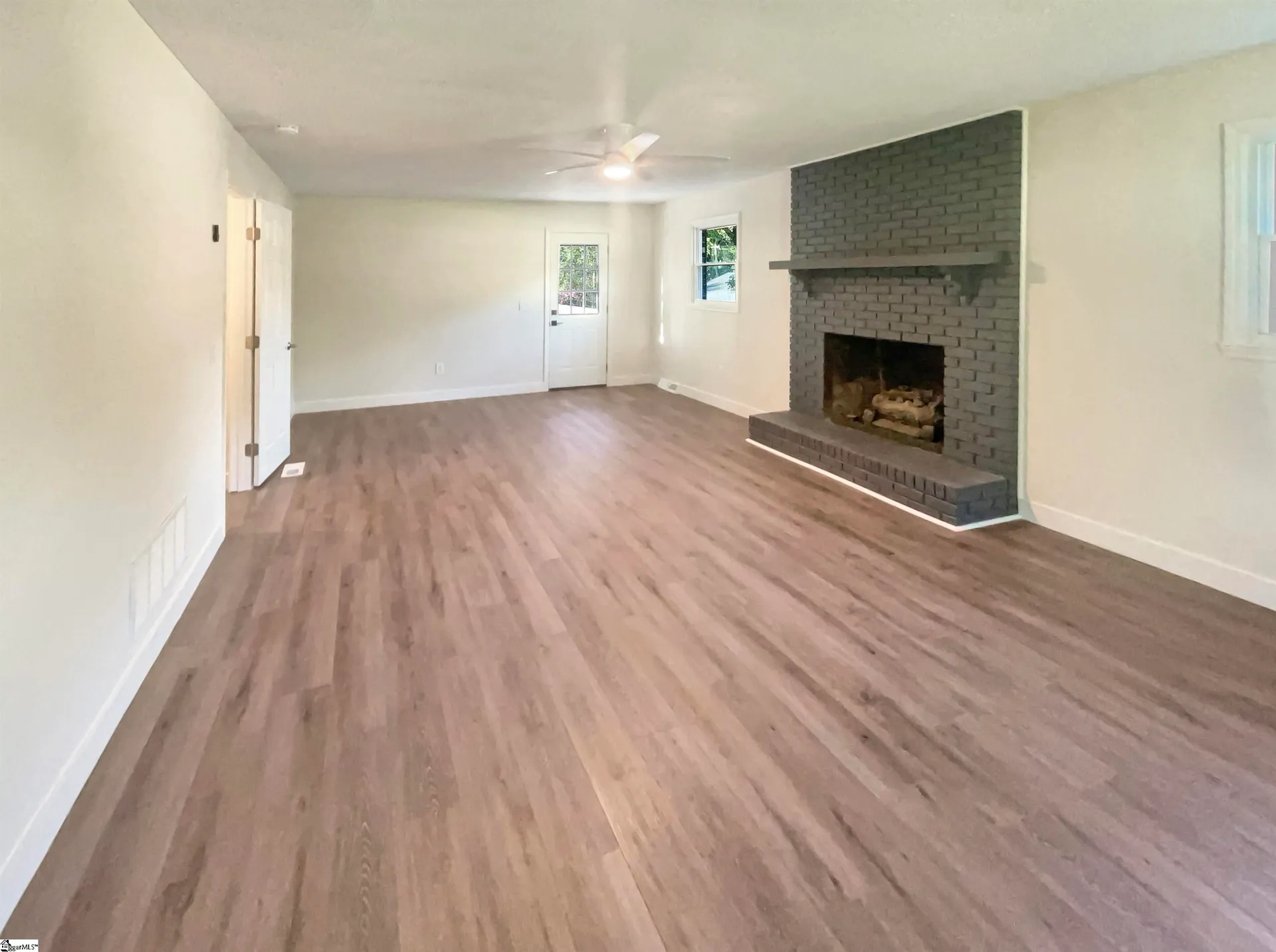 Property image 3 at 209 Barrett Drive, Mauldin, SC 29662