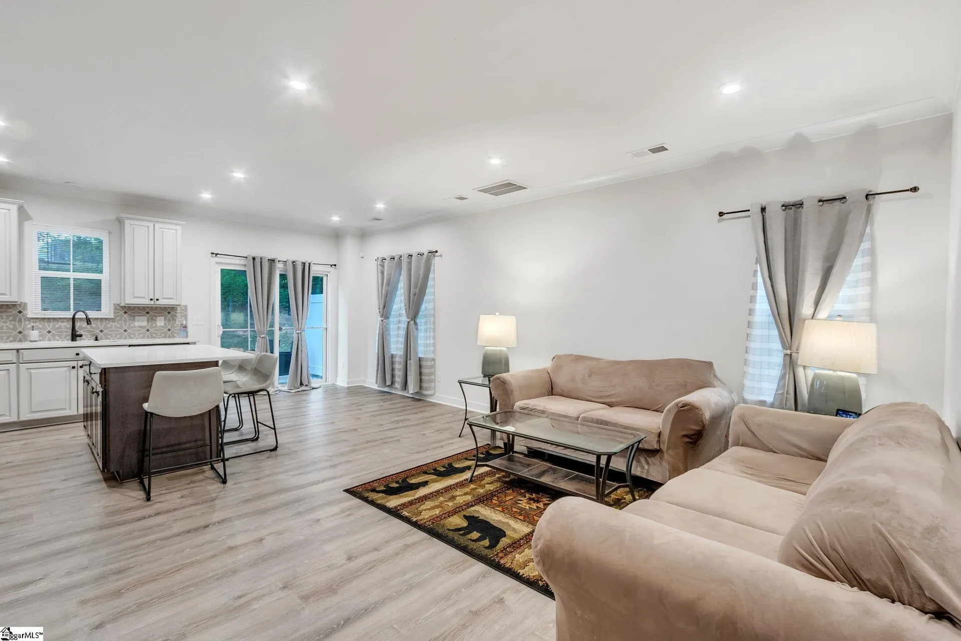 Property image 5 at 4 Connaught Court, Mauldin, SC 29662