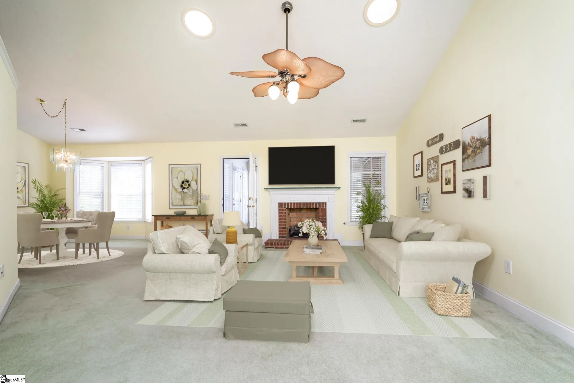 Property image 3 at 8 Pasture View Court, Simpsonville, SC 29680