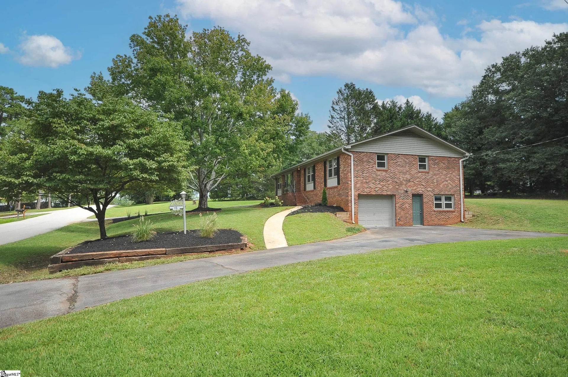 Property image 2 at 18 Terrain Drive, Greenville, SC 29605