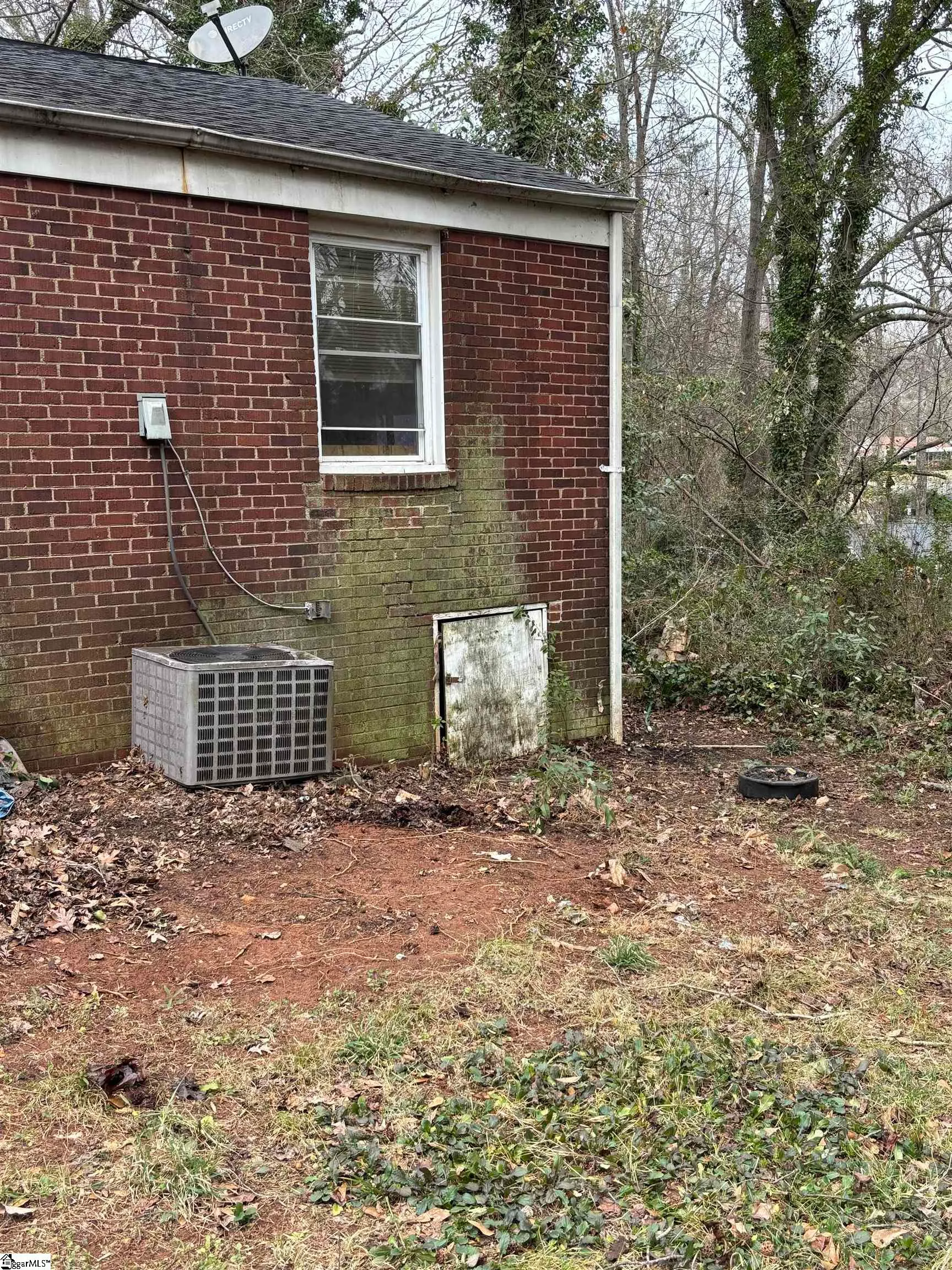 Property image 5 at 105 Pear Street, Greenville, SC 29609