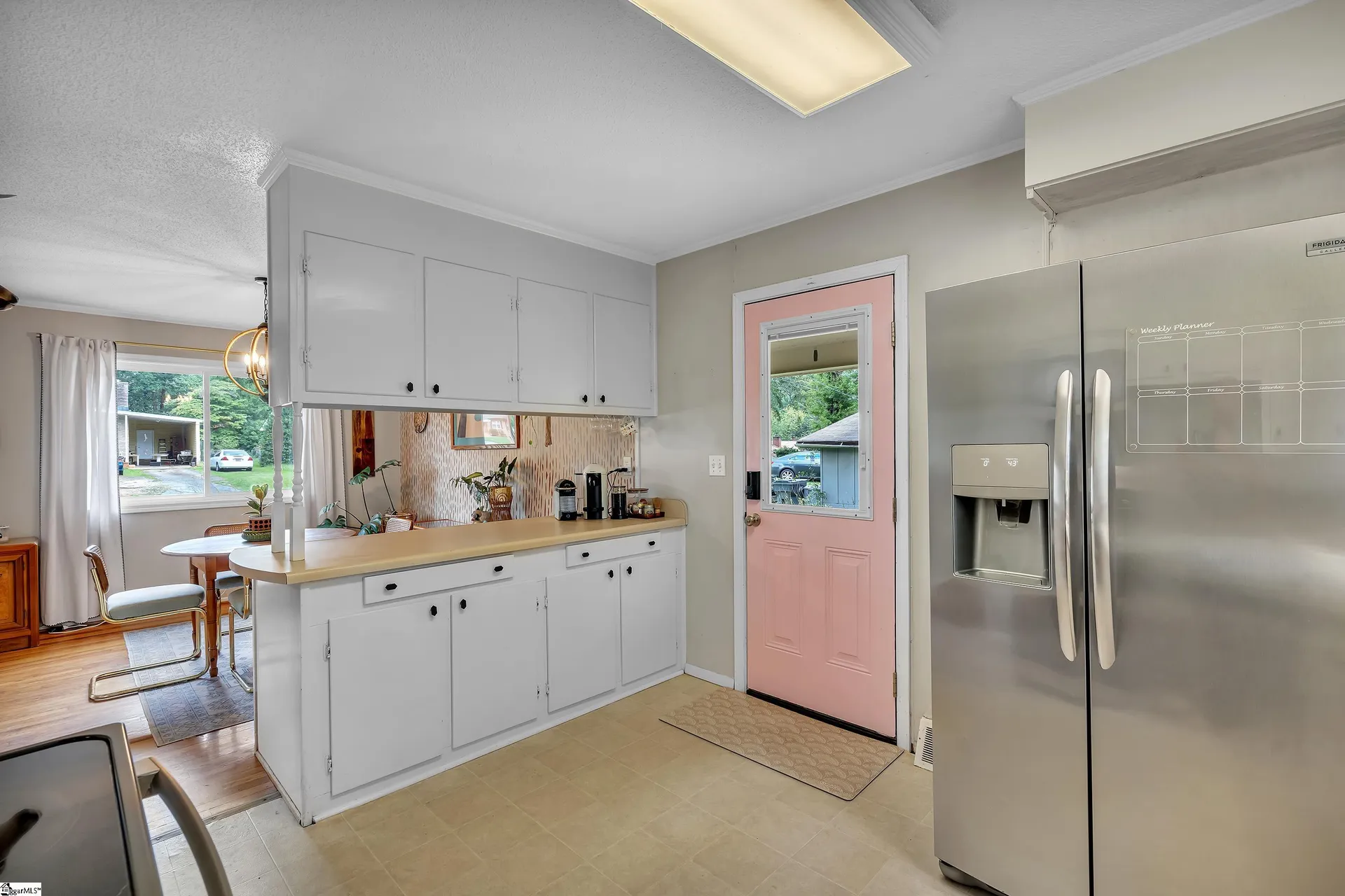 Property image 2 at 8 Forestdale Drive, Taylors, SC 29687