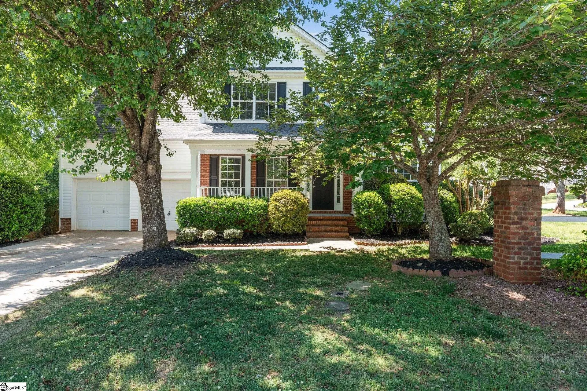 2 Summer Glen Drive