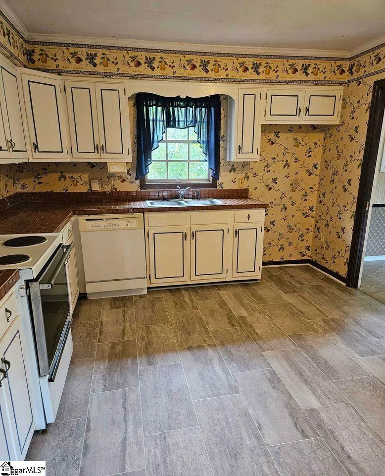 Property image 5 at 110 Devon Drive, Mauldin, SC 29662