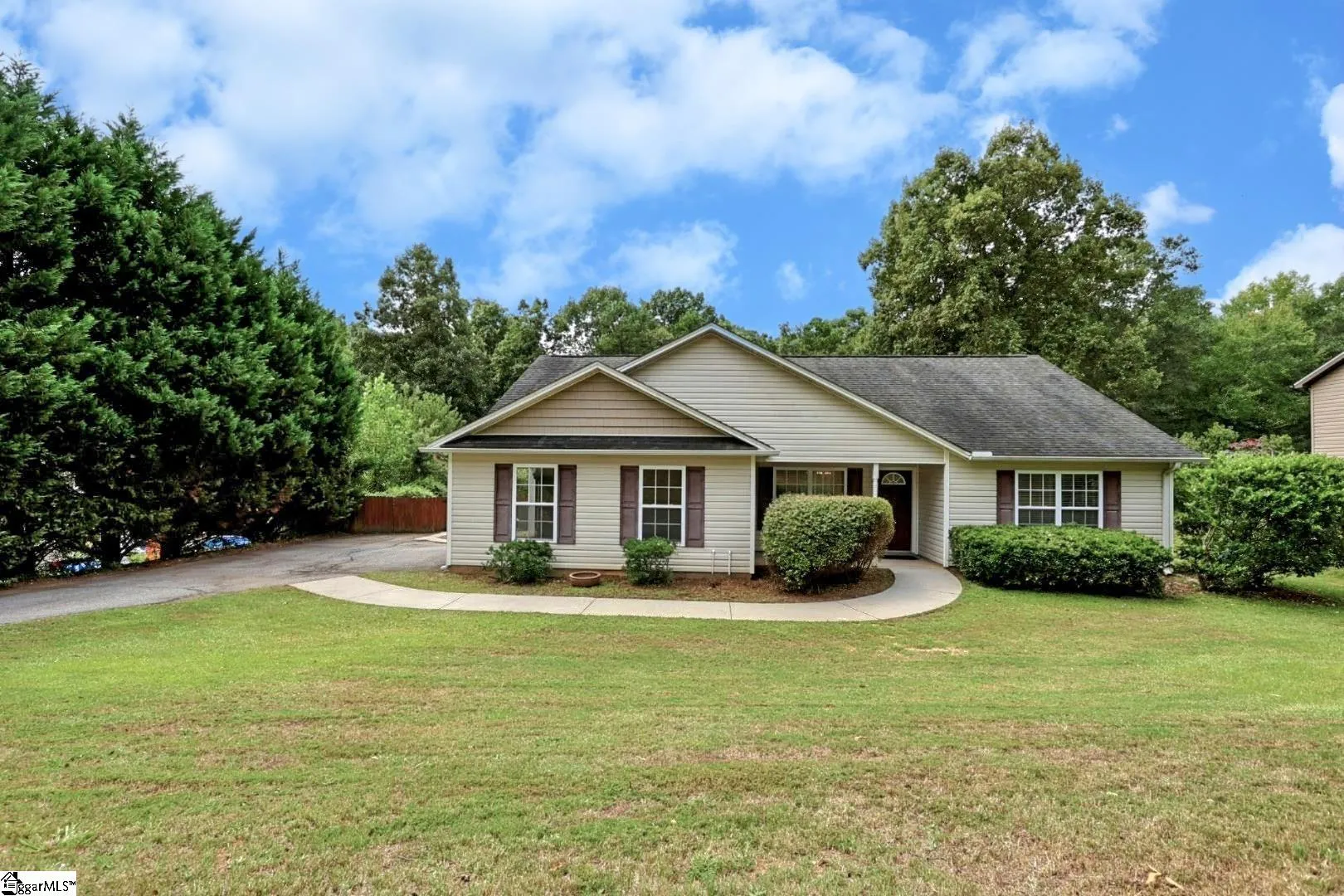 108 Redcoat Court