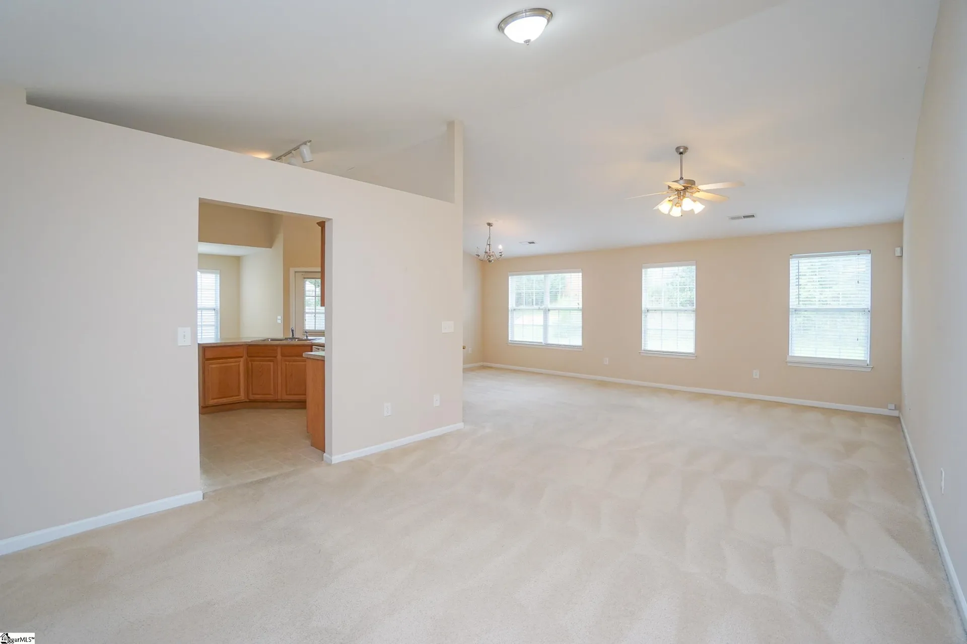 Property image 4 at 446 Bentridge Drive, Spartanburg, SC 29301