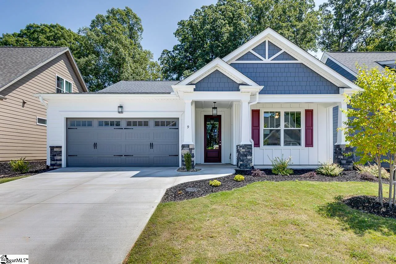 9 Pineglen Court