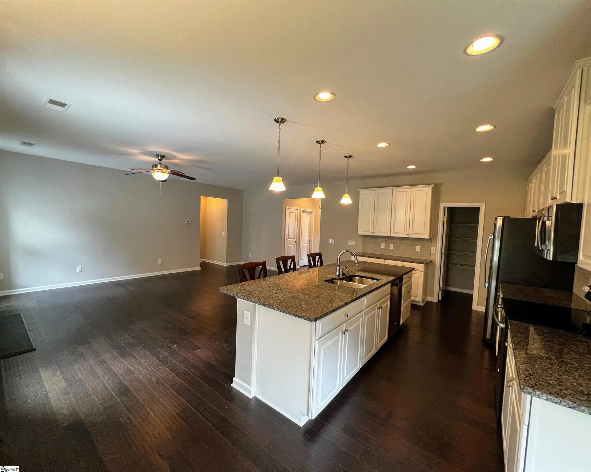Property image 4 at 140 Belshire Drive, Greer, SC 29650