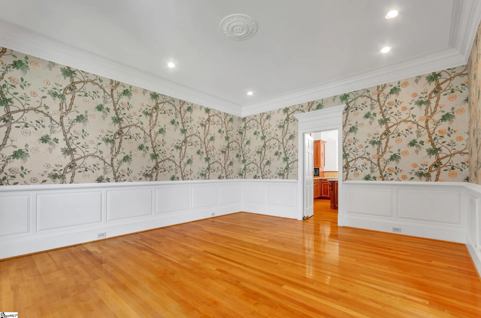 Property image 5 at 111 Hidden Hills Drive, Greenville, SC 29605