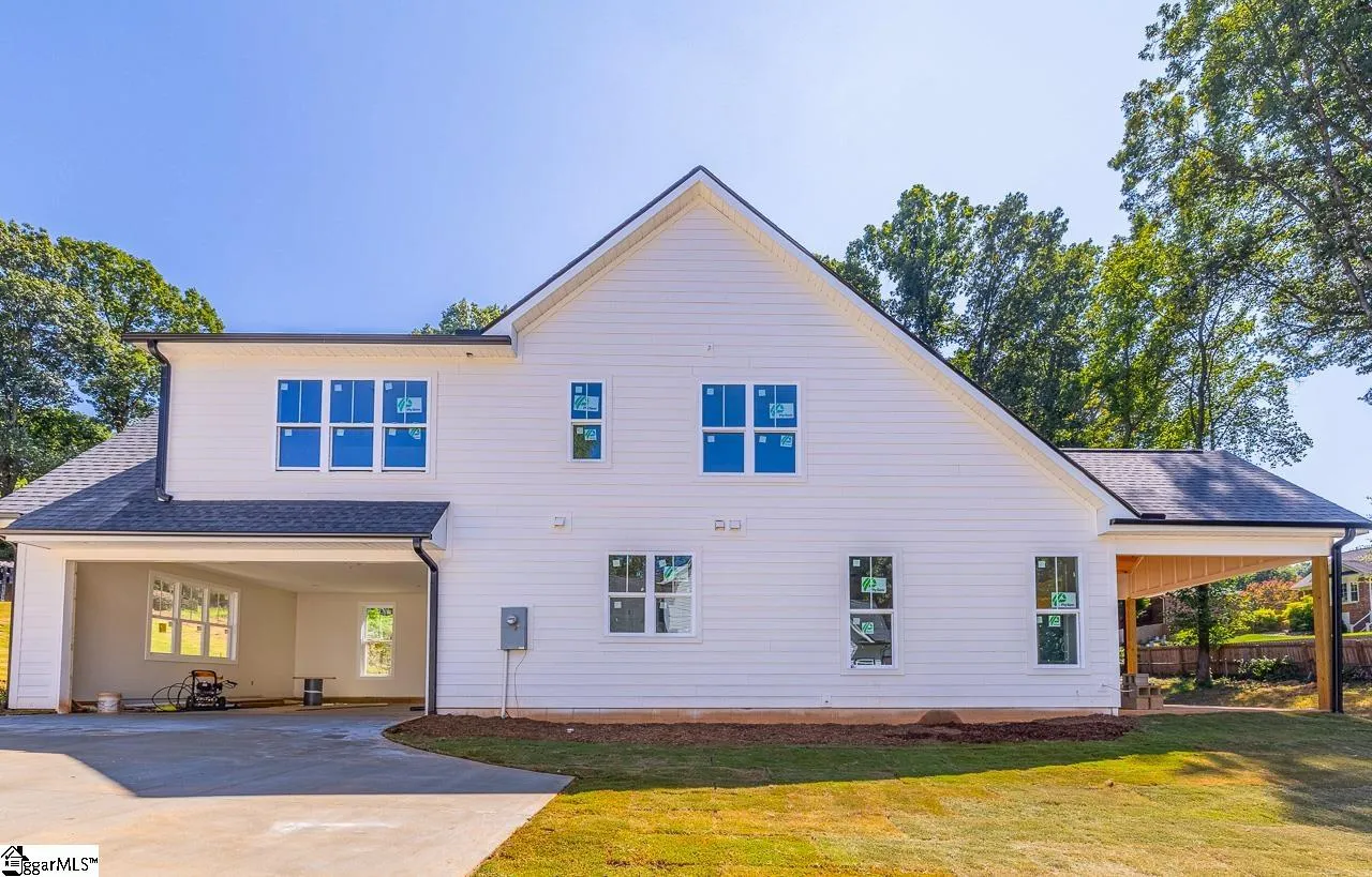 Property image 3 at 17 Sugarberry Drive, Greenville, SC 29615